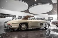 MERCEDES-BENZ 300