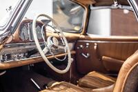 MERCEDES-BENZ 300