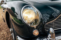 ASTON MARTIN DB5