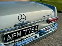 MERCEDES-BENZ 220